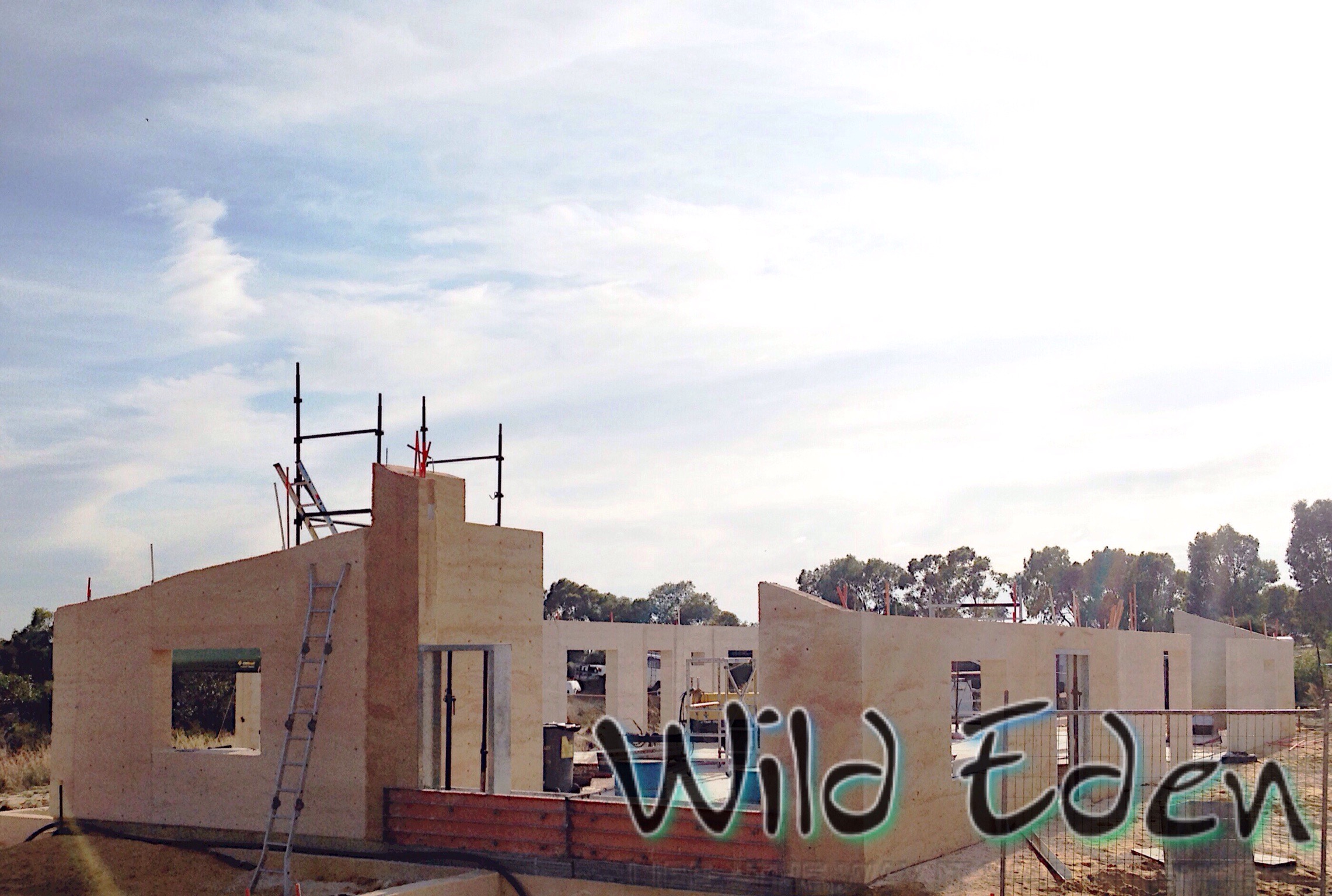 24 October 2015 West Wall #2 this was HIGH - see YT video